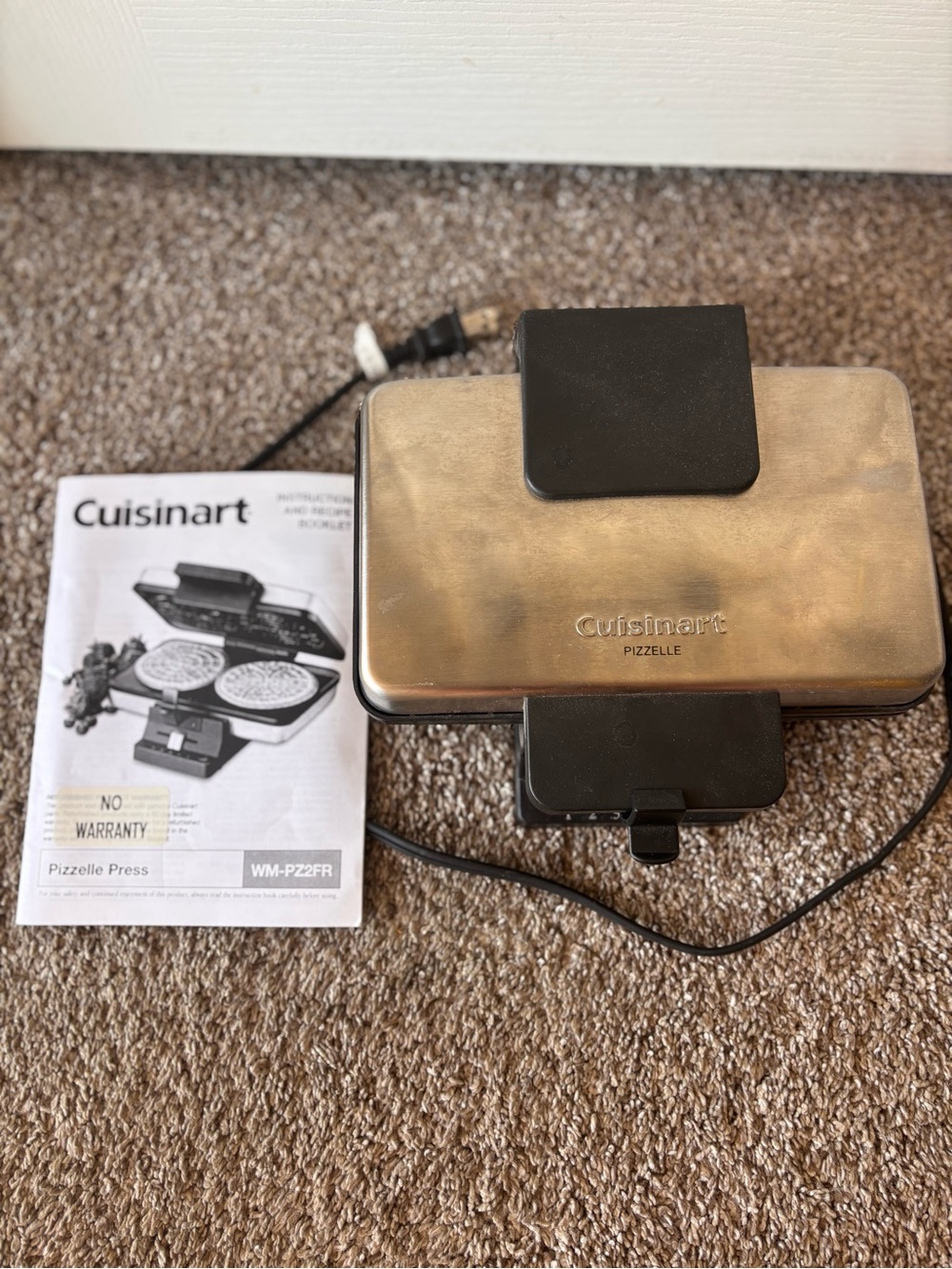 Cuisinart Pizzelle Press WM-PZ2FR Non Stick Italian Cookie Maker Tested Clean